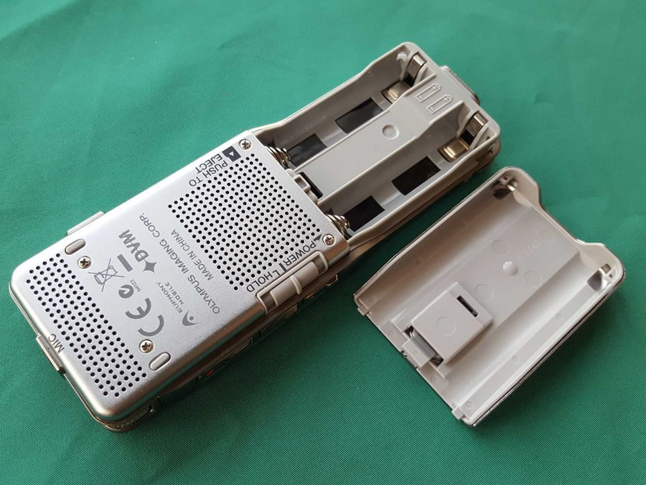 Диктофон цифровой Olympus DM-450 2Gb стерео