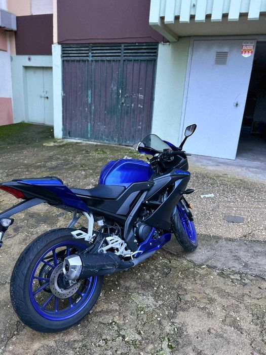 Yamaha YZF-R125 | Excelente estado geral | 21.276 km | Pronta a andar