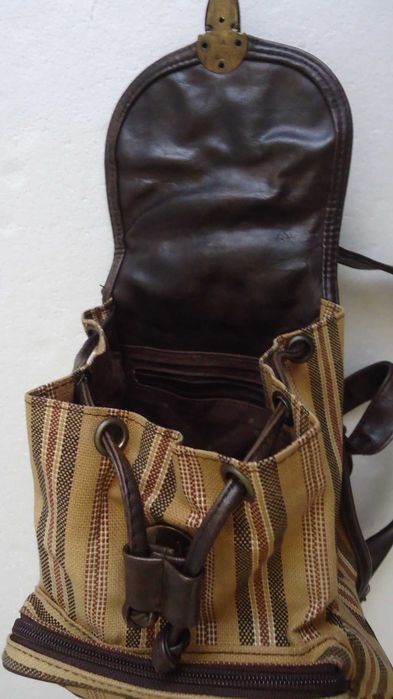 Mochila Daniel Ray em pele e tecido + oferta