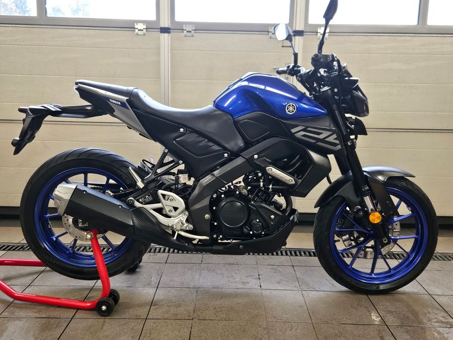 Yamaha mt125 MT125 A1 B1 Zadbany Nowy model  r125 idealny niebieski