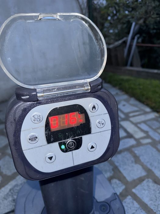 SPA INSUFLÁVEL INTEX 4/6 PESSOAS