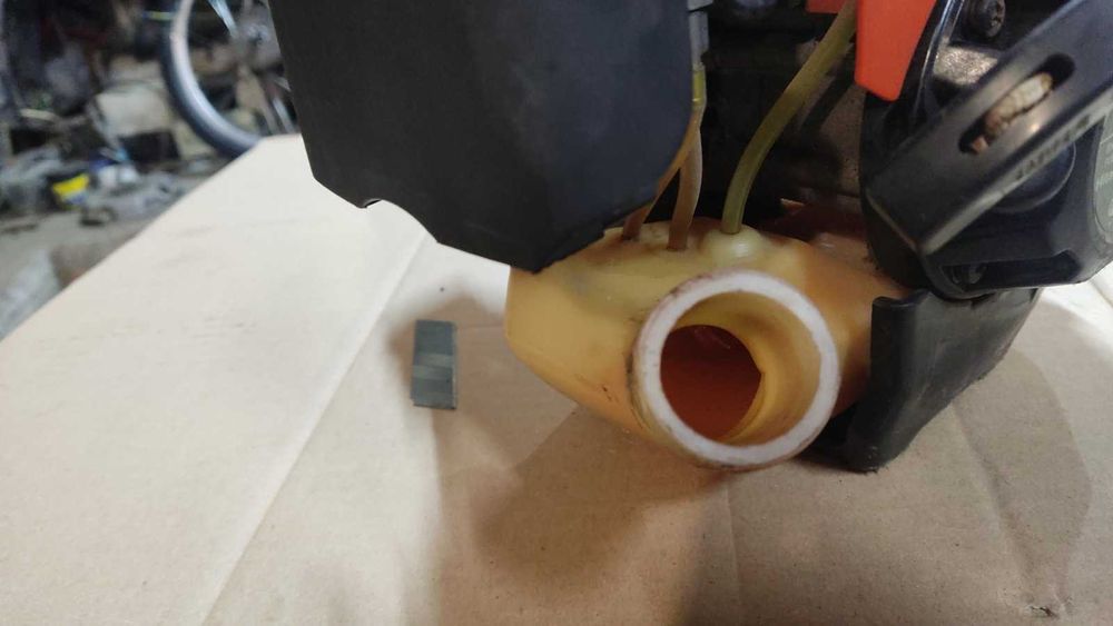 Продам двигун на мотокосу HITACHI