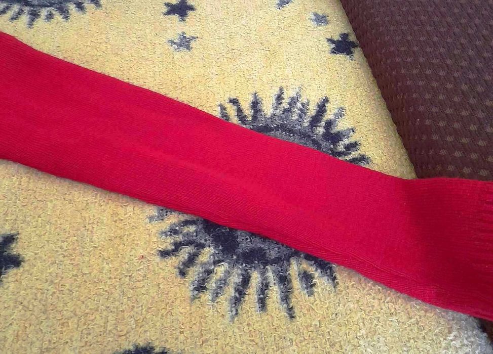 Sweterek bolerko  damski  rozmiar  M