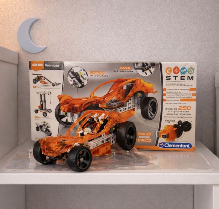 Brinquedos vários