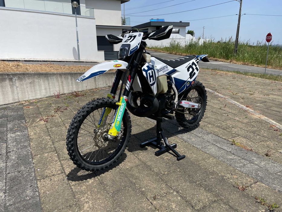 Husqvarna TE250i 2020 - Enduro