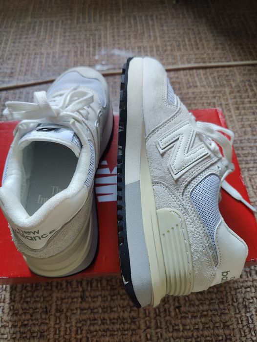 Продам кроссовки женские New balance 38р.
