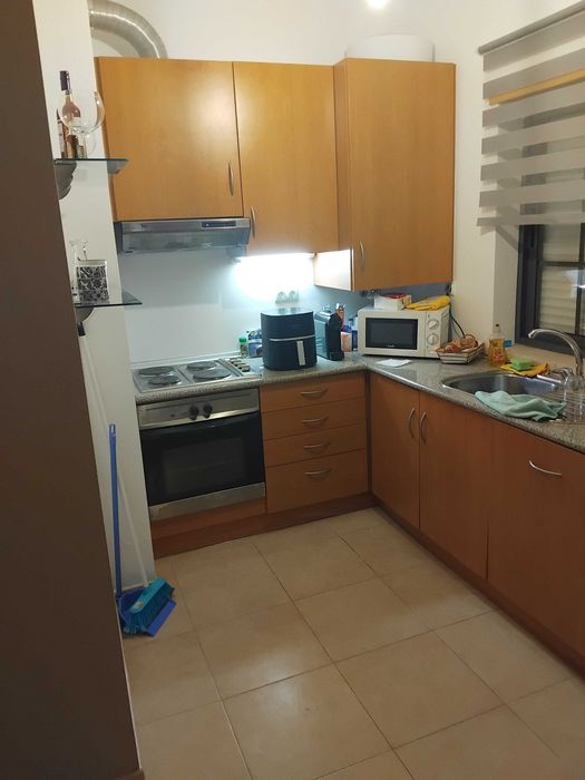 Apartamento t0 mobilado e equipado palmela village com piscina