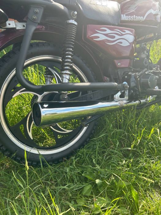 Продам или обменяю на (авто, мото)  Мустанг 125