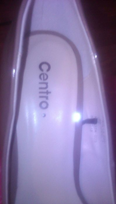 Туфли бежевые, лак