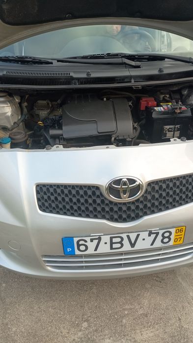 Tayota Yaris 1000VVTI foto 5