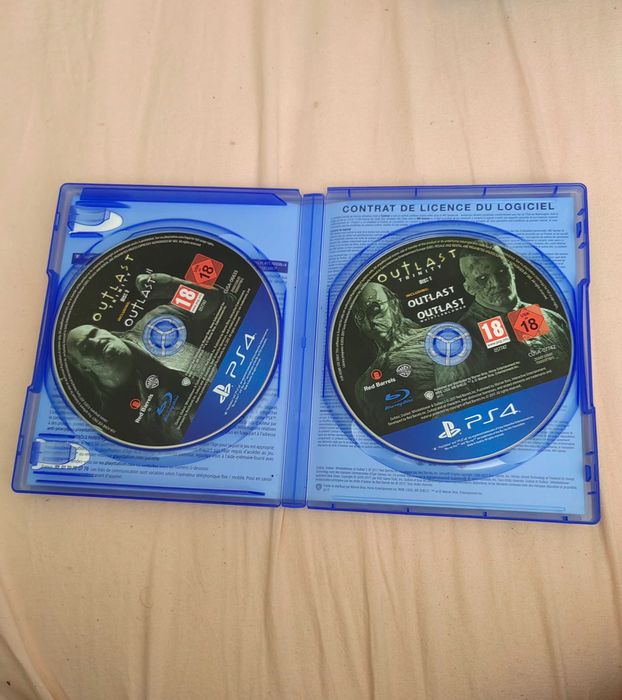 Jogo outlast trinity de ps4