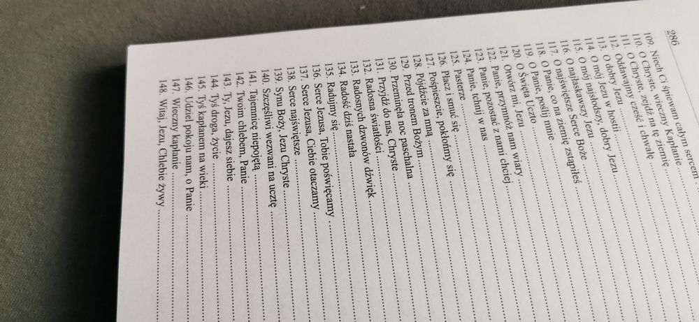 Śpiewam i gram Bogu Zeszyt 8
S. Ziemiański
Nuty