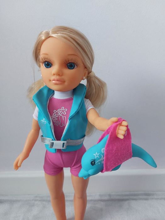 Boneca Nancy veterinária