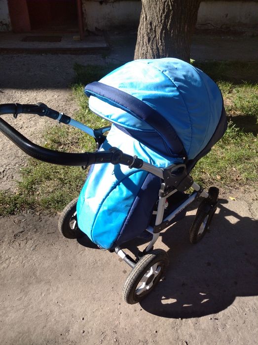 Коляска в гарному стані