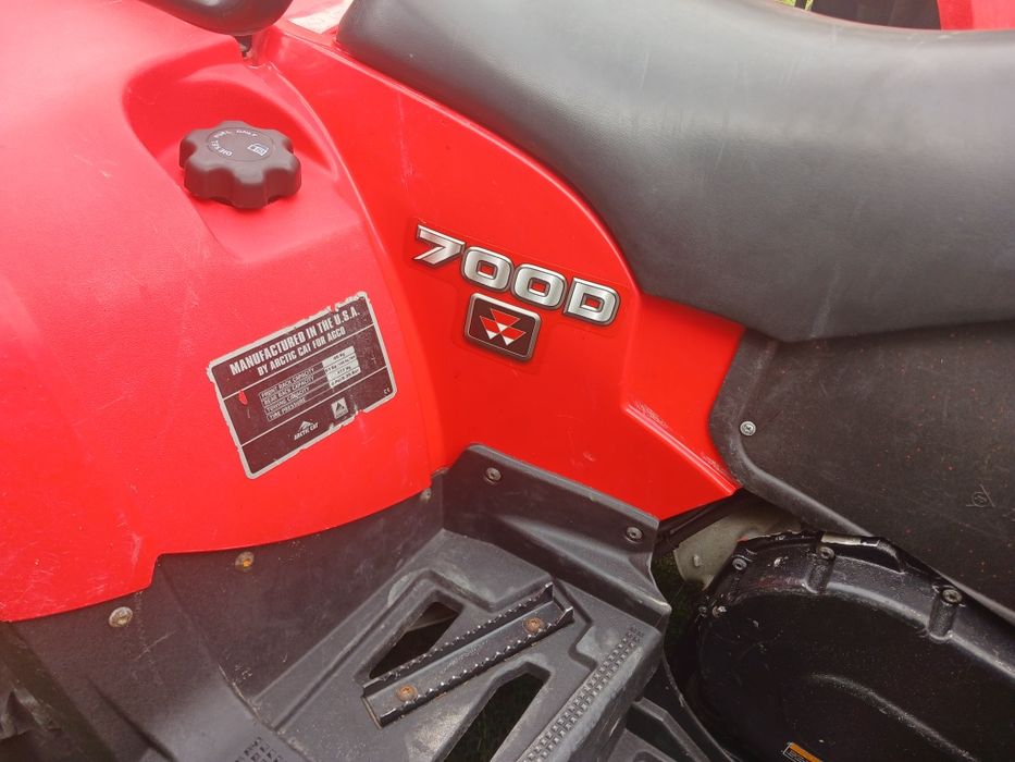 Квадроцикли Arctic cat 700 D