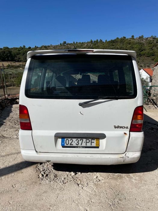 Mercedes Vito 112 CDi 6lugares, 120cv e com 190 mil km reais