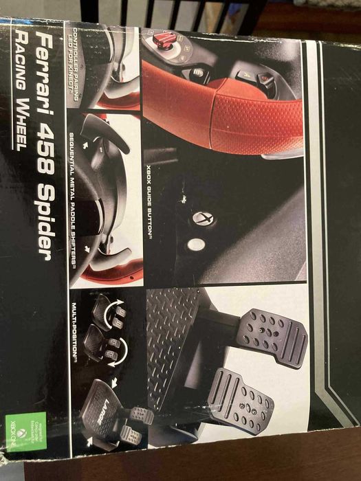 Thrustmaster Ferrari 458 Spider kierownica Xbox Series X/S One pudełko
