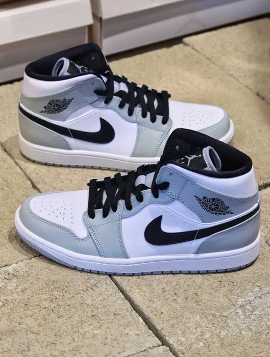 Jordan 1 Mid Light Smoke Grey-Rozmiar  38
