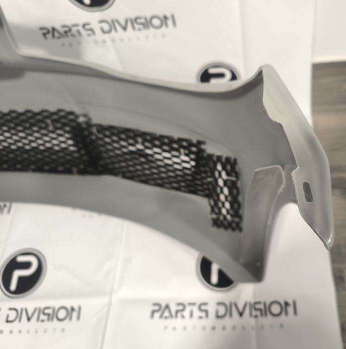 BMW 1M parachoques competição