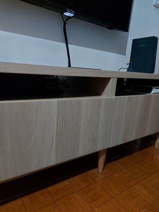 Móvel para televisão