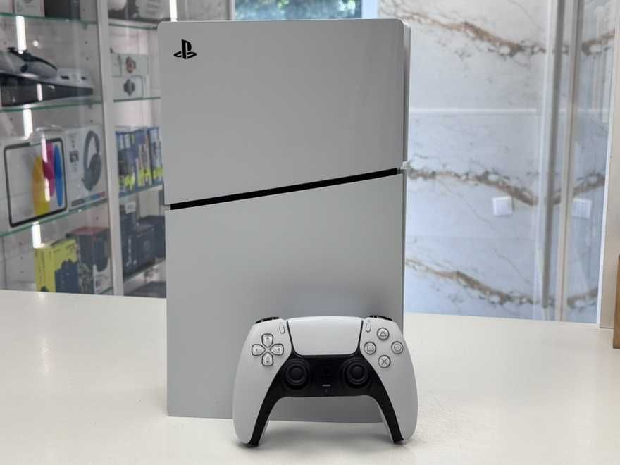 Konsola Sony PS5 Slim Digital 825GB CFI-2016 + PAD FASON Rzgowska 12