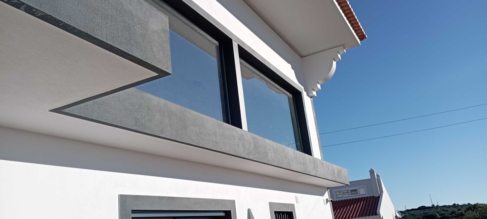 "Crystalclear Limpeza vidros e painéis solares"