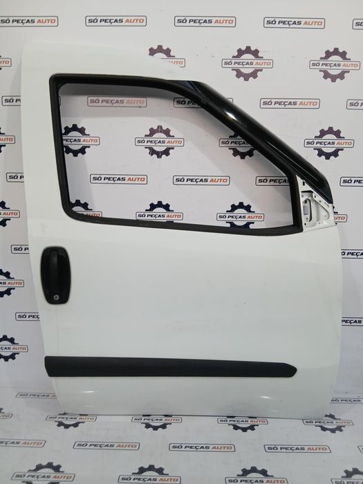 PORTA FRENTE DIREITA BRANCO FIAT DOBLO 1.3MJET ANO: 2011