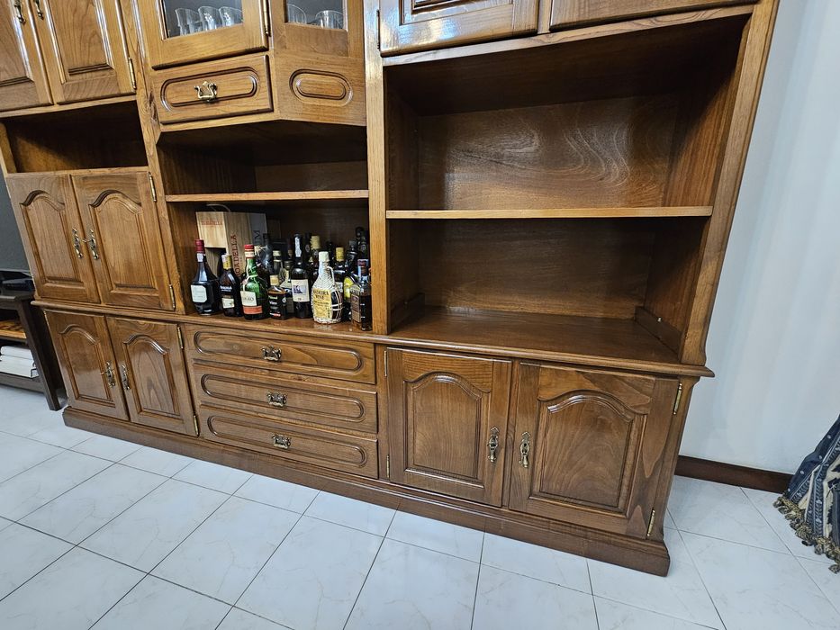 Movel de Sala com Vitrine