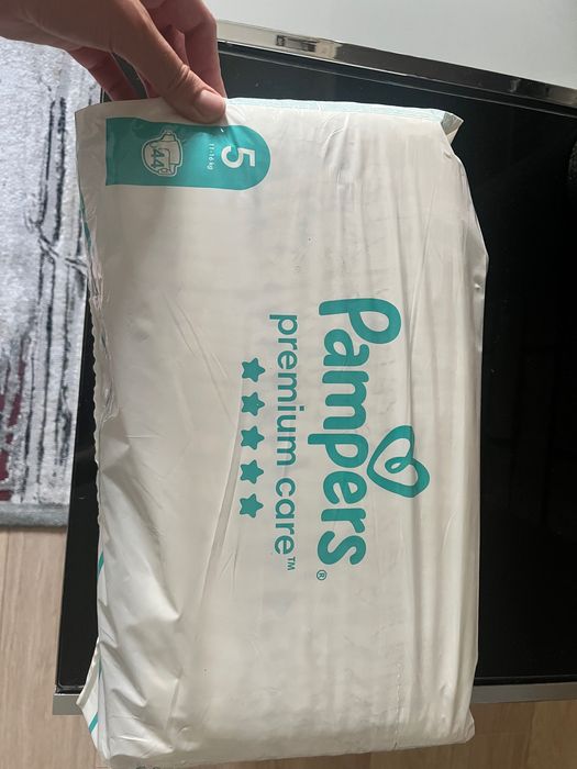 Pampers premium care 5