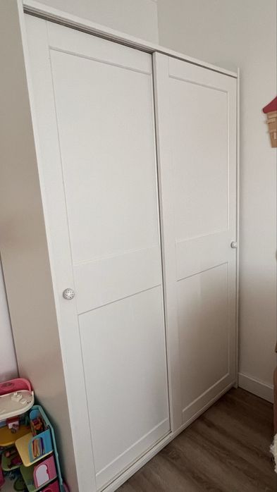 Comoda e Armario IKEA