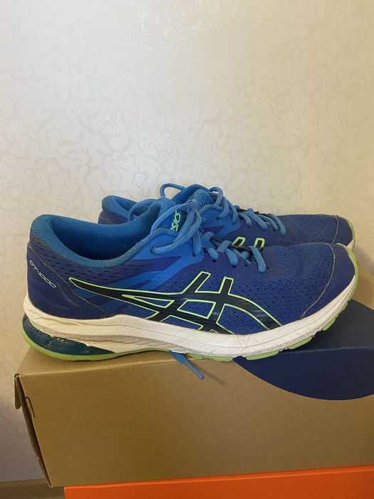 Кроссовки Asics 39 р GT 1000