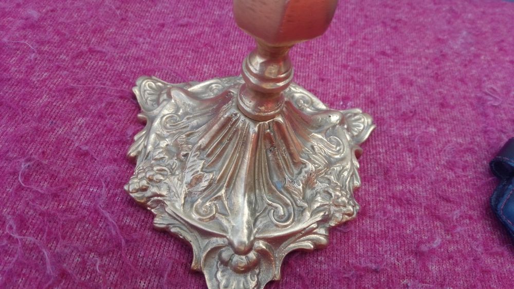 Stary samowar elektryczny