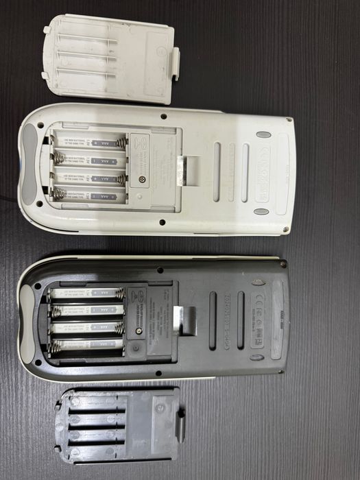 Lote de 2 calculadoras Texas Instruments TI-84 Plus Silver Edition – Para peças/Reparação