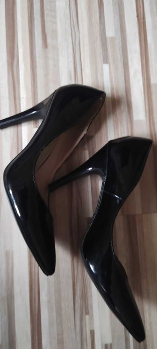 Czółenka damskie Goodin Vera Pelle – rozmiar 39