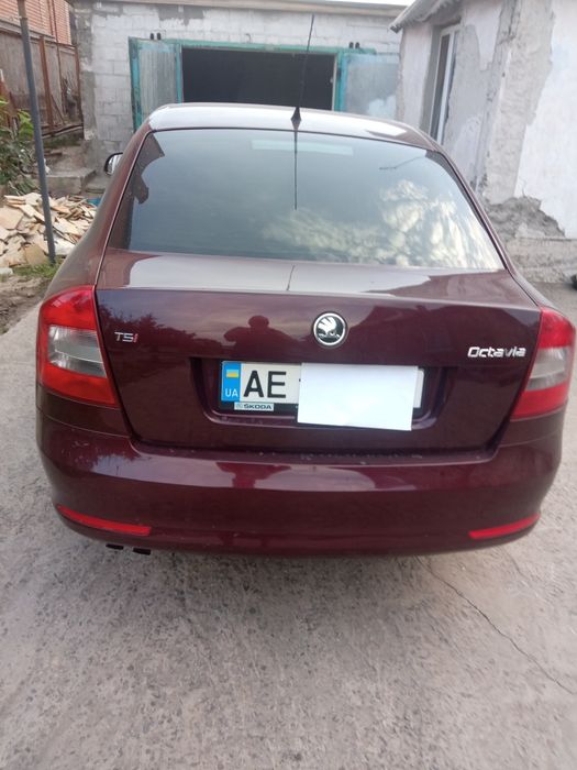 Продам Октавию А 5