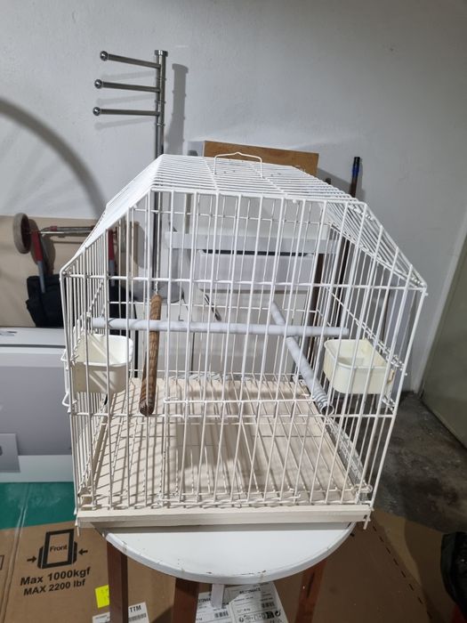 Gaiola para pássaro