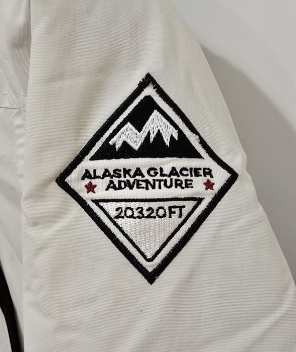 Kurtka damska z kapturem biała roz XS