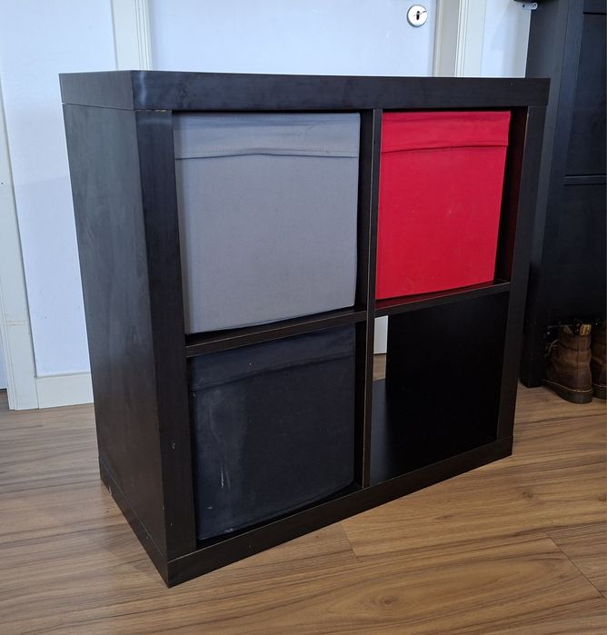 Kallax Ikea + caixas arrumação