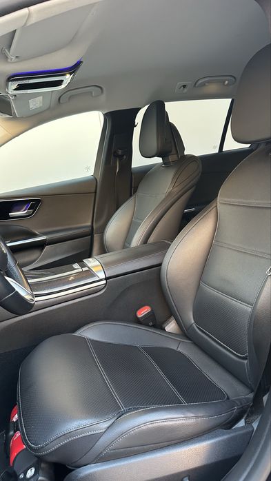 Mercedes C300e Luxury Line  2022 Aceito retomas