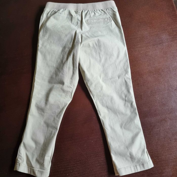 Chłopięce beżowe spodnie H&M  104 cm