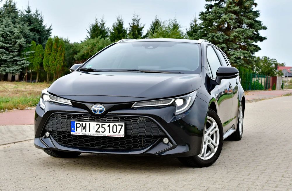 Toyota Corolla Toyota Corolla 2.0 Hybrid Team Deutschland