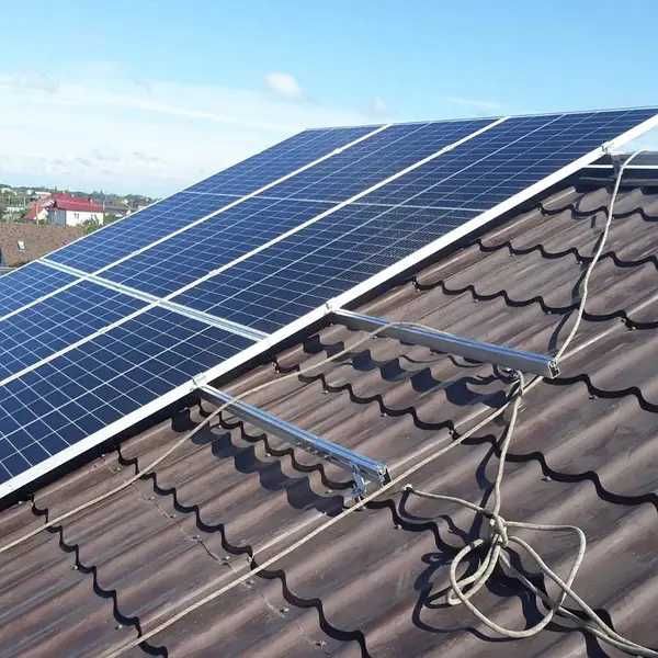 Монтаж сонячних панелей солнечных панелей СОНЯЧНІ електростанціі СЕС