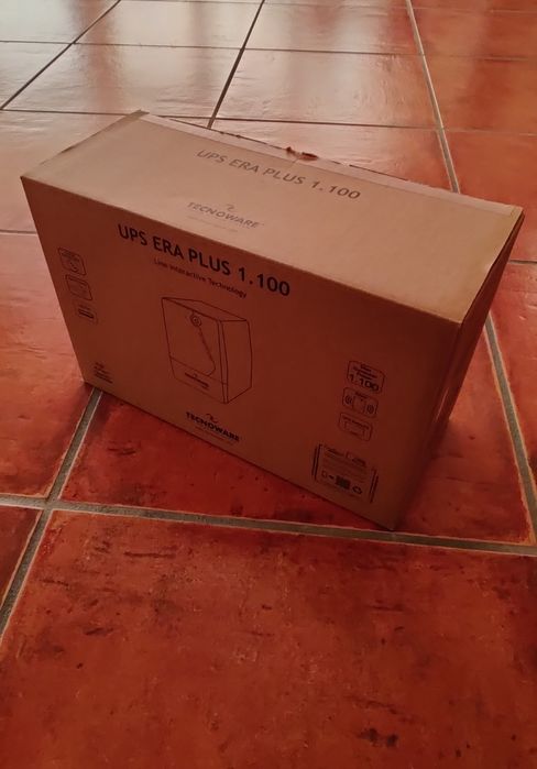 UPS ERA PLUS 1.100 - Tecnoware