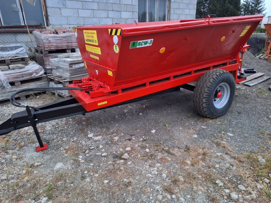 Kamaz wywrotka ciężarowe/ rozsiewacz RCW3 łańcuchowy