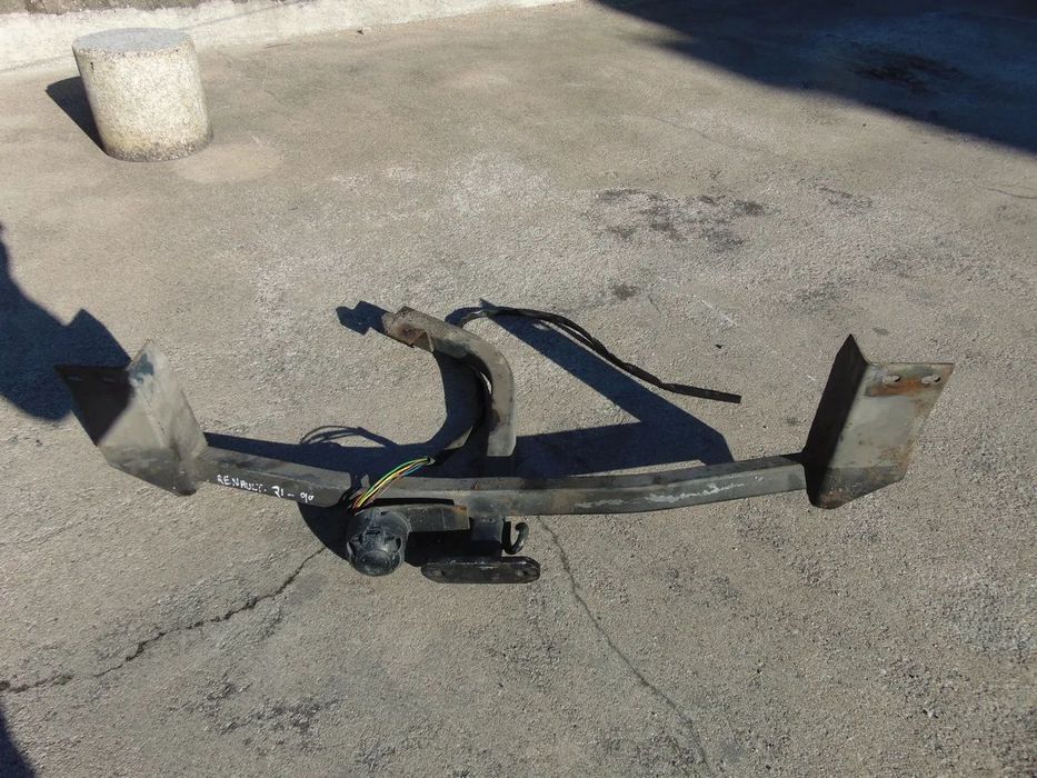 Renault 21 bicorpo gancho reboque usado em bom estado