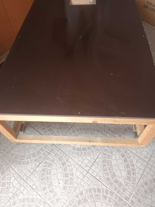 Mesa/ bancada de apoio