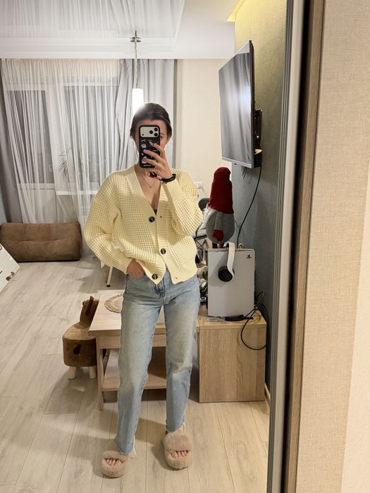 Молочний теплий вʼязаний  кардиган