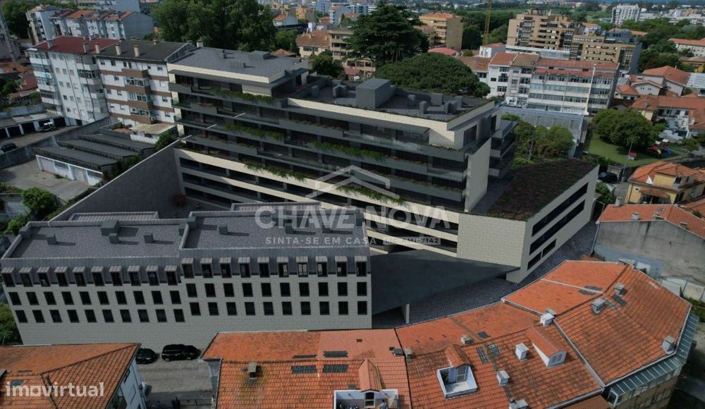 T0 evolutivo ("T1") em construção, junto Metro Av. Republica V.N. Gaia