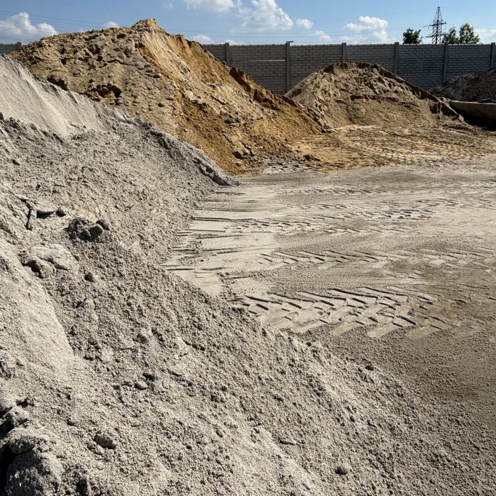 Песок, щебень, отсев в мешках. Пісок щебінь відсів мраморна в мішках