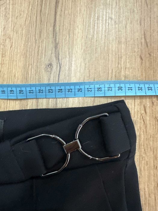 Czarne obcisłe spodnie legginsy Mohito XS